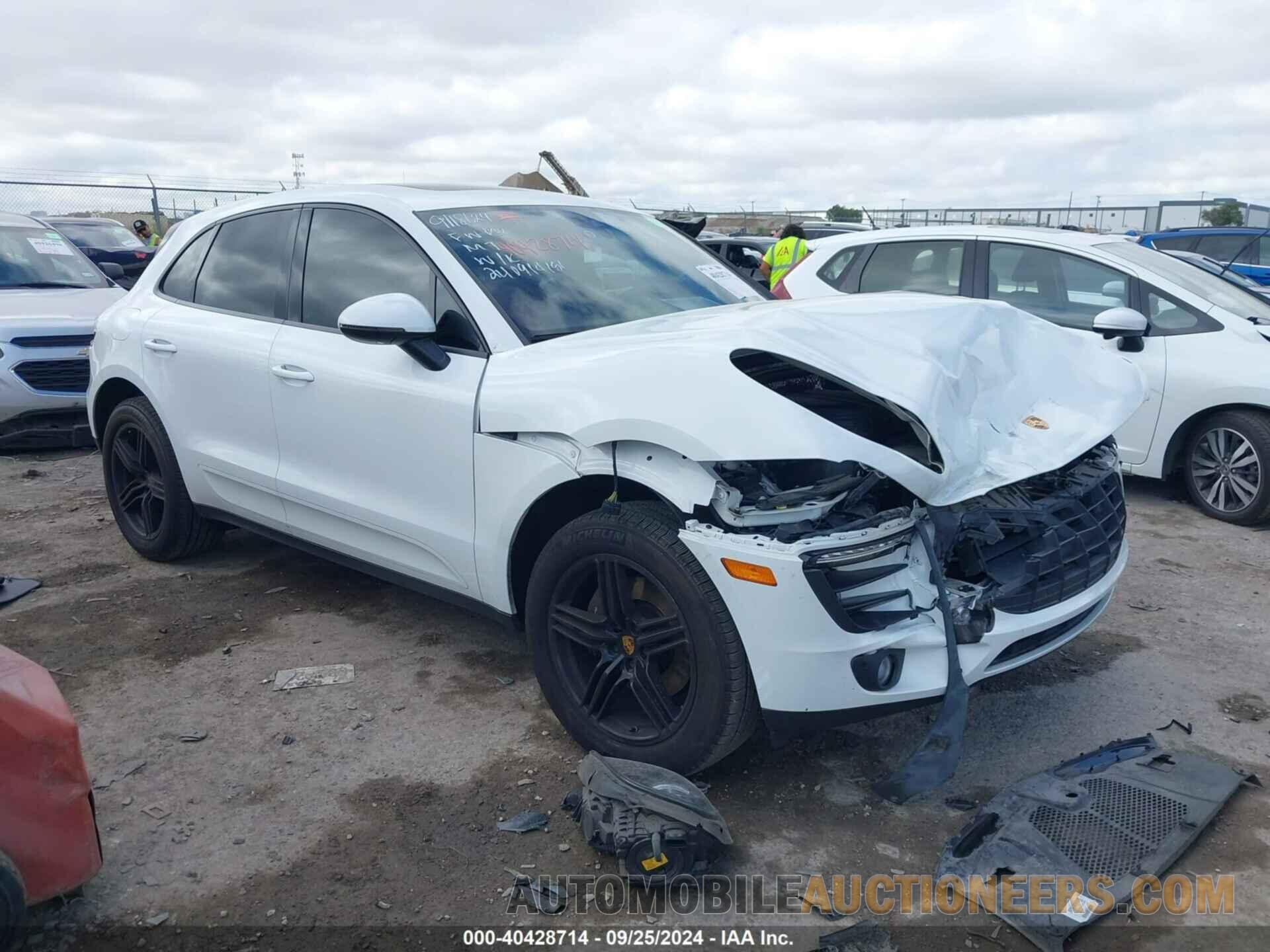 WP1AA2A55JLB12041 PORSCHE MACAN 2018