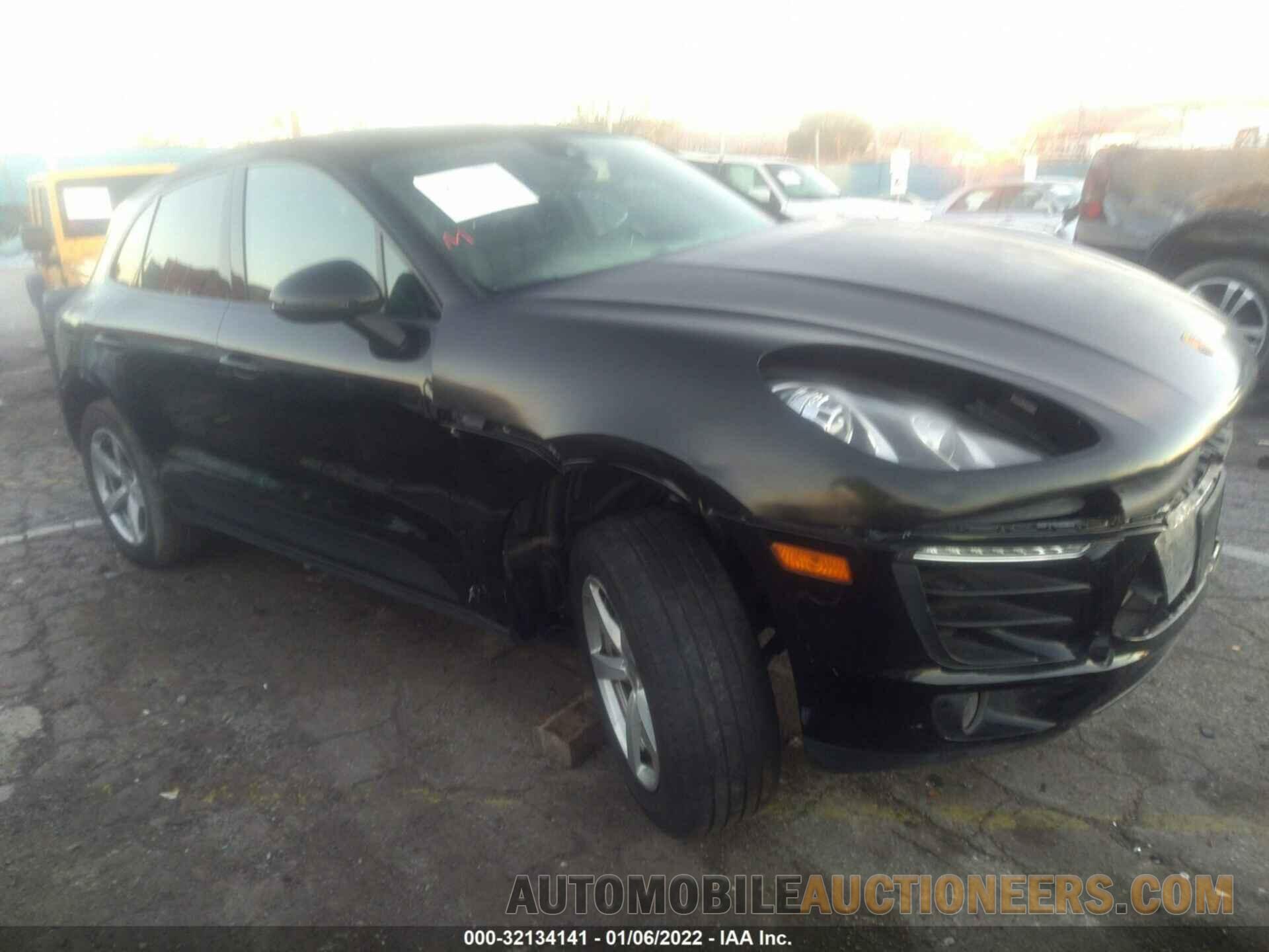 WP1AA2A56HLB00958 PORSCHE MACAN 2017