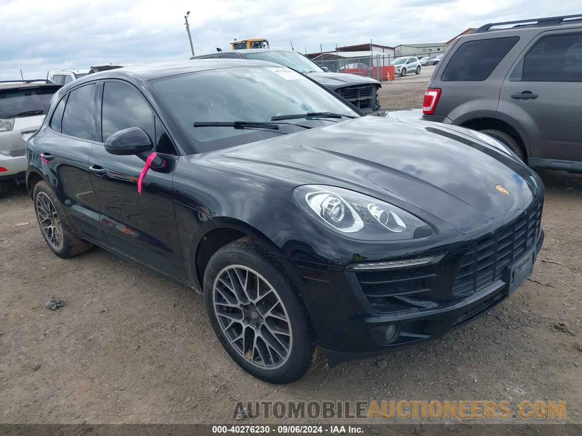 WP1AA2A56HLB07618 PORSCHE MACAN 2017