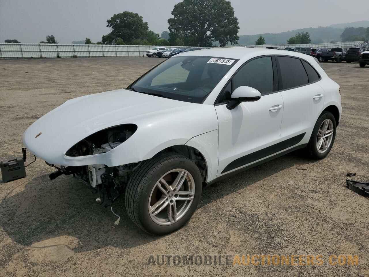 WP1AA2A56HLB82996 PORSCHE MACAN 2017