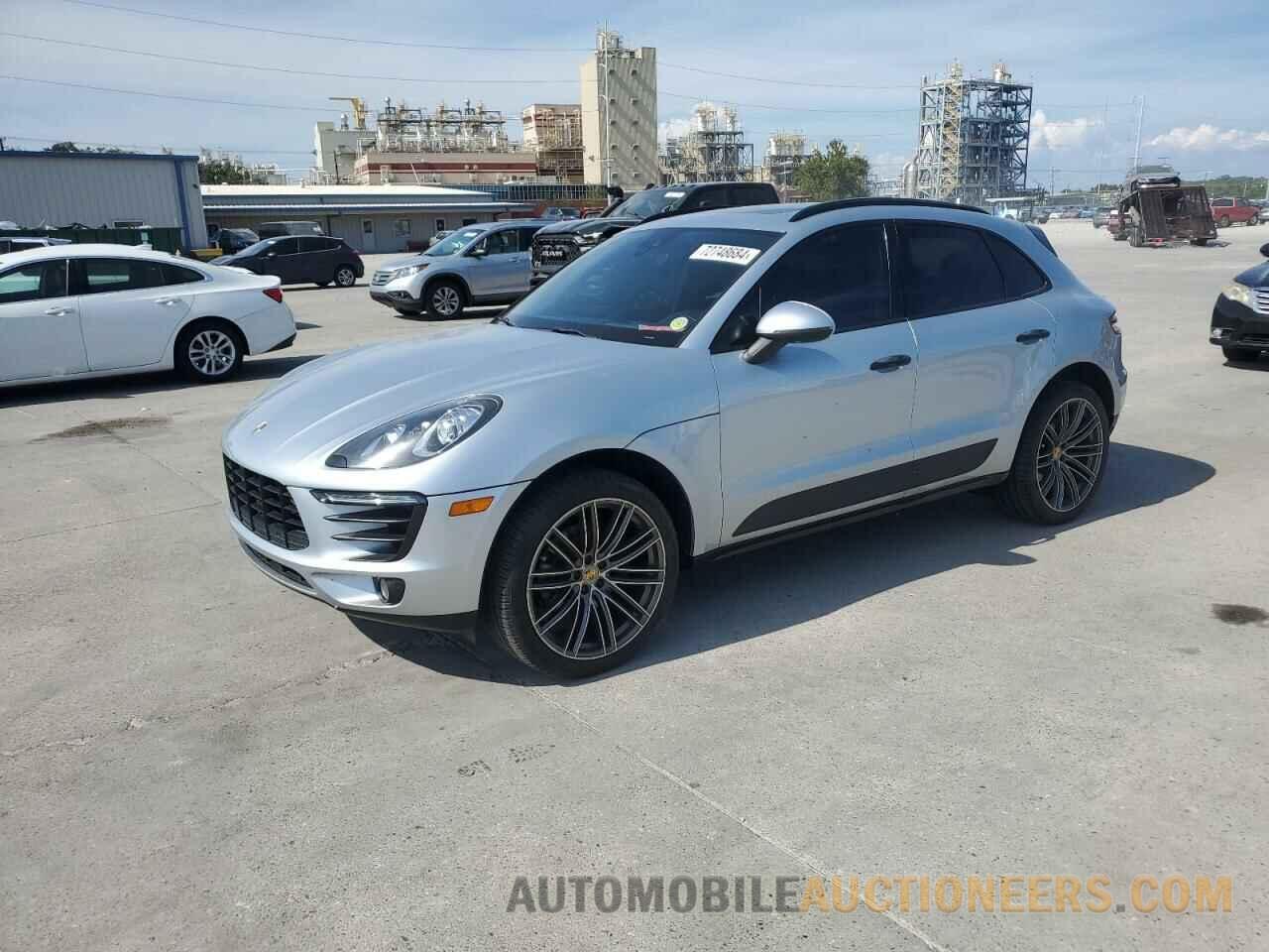 WP1AA2A56HLB83730 PORSCHE MACAN 2017