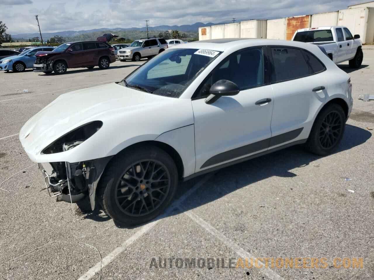 WP1AA2A56JLB15059 PORSCHE MACAN 2018