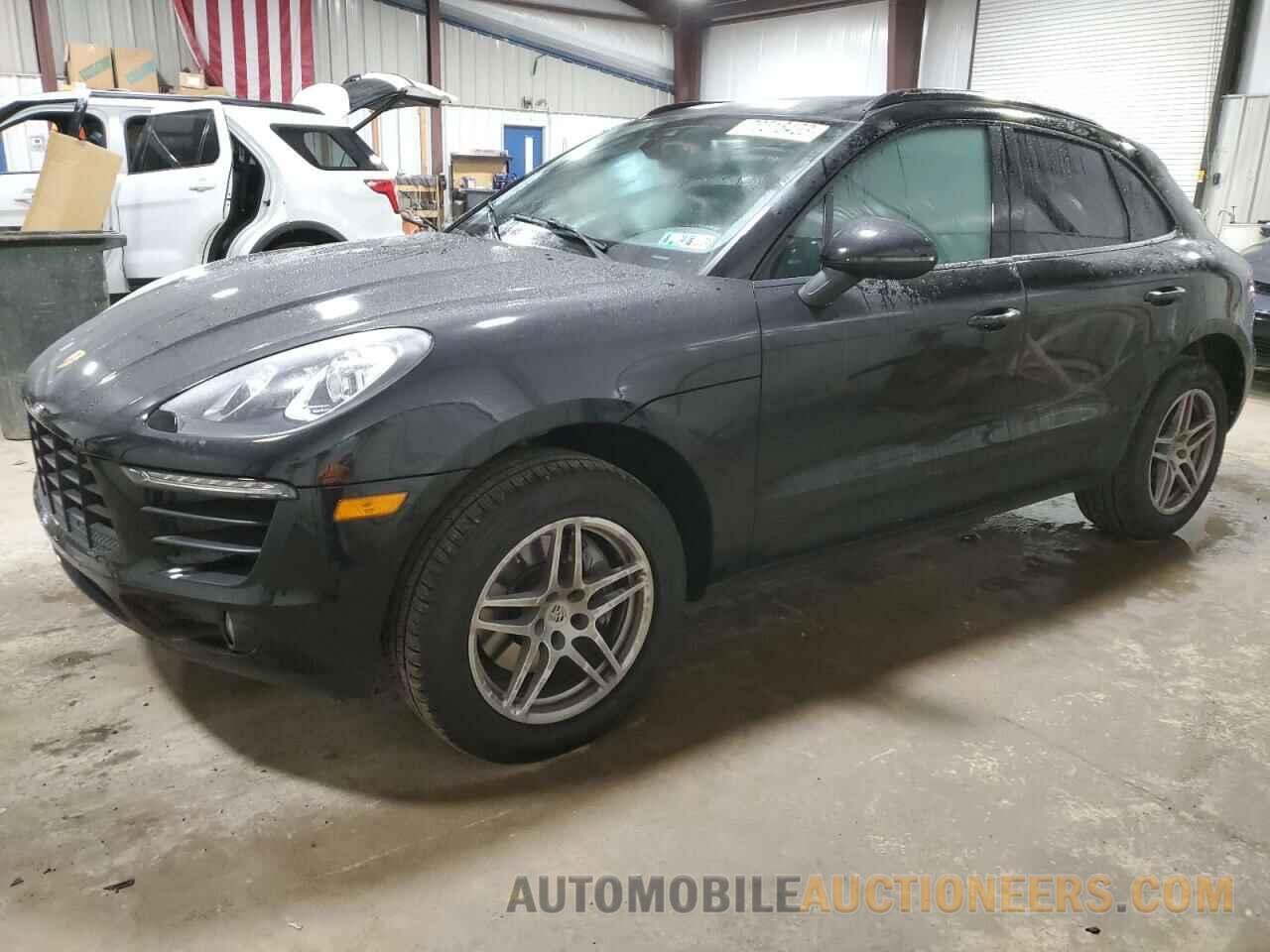 WP1AA2A56JLB20519 PORSCHE MACAN 2018