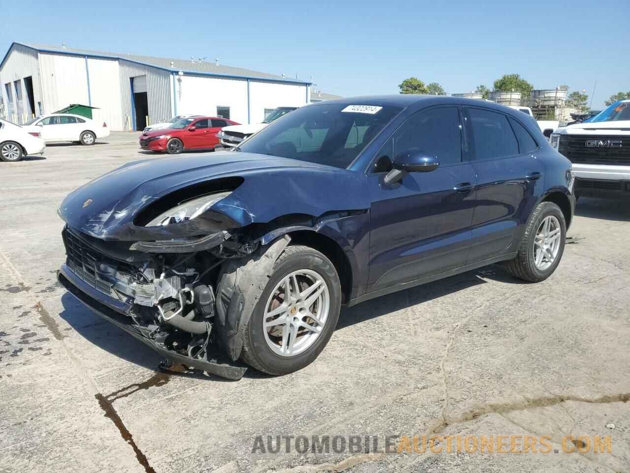 WP1AA2A57HLB00872 PORSCHE MACAN 2017