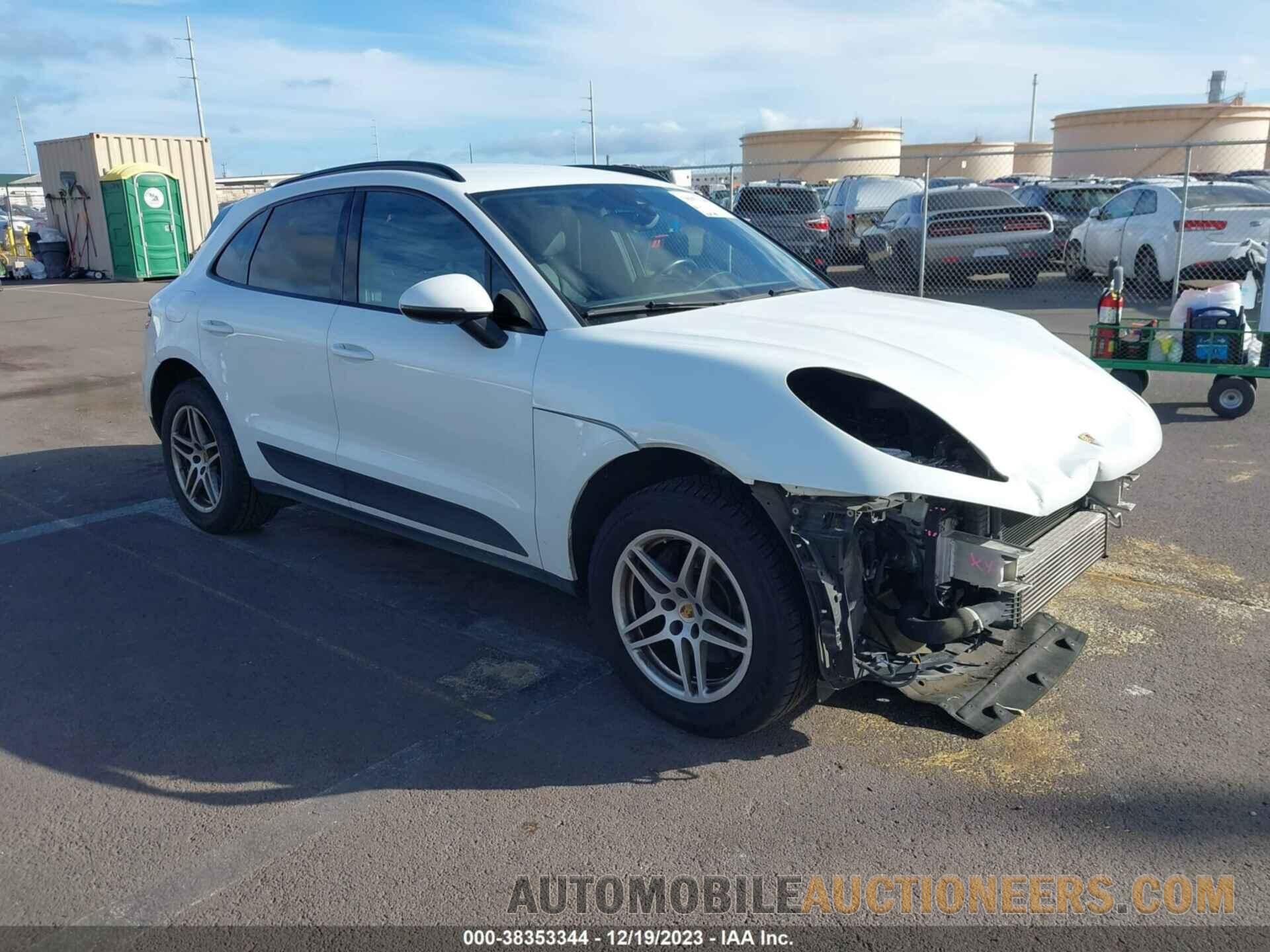 WP1AA2A57HLB83302 PORSCHE MACAN 2017