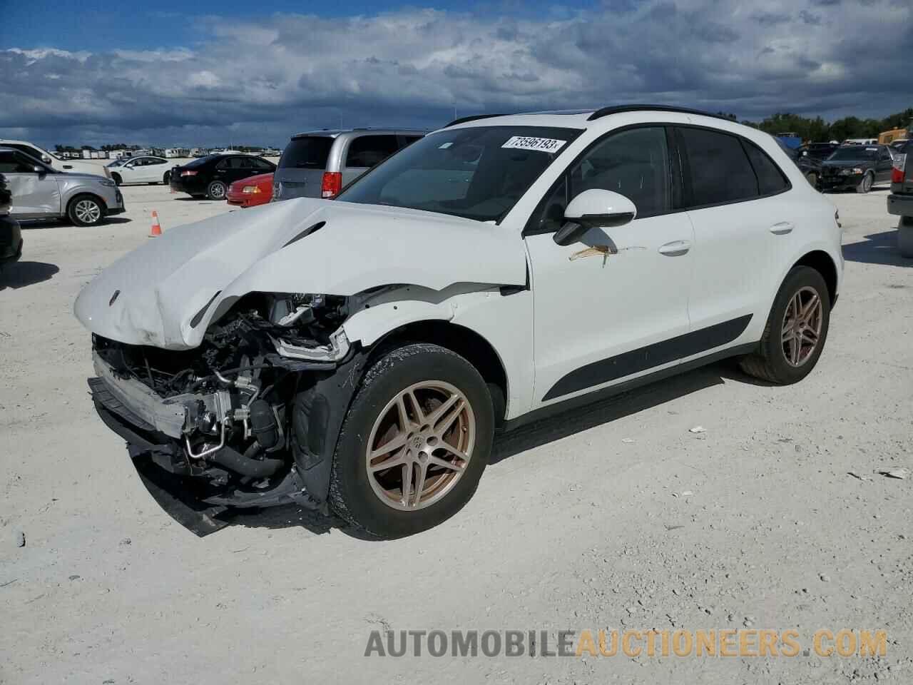 WP1AA2A57JLB05298 PORSCHE MACAN 2018