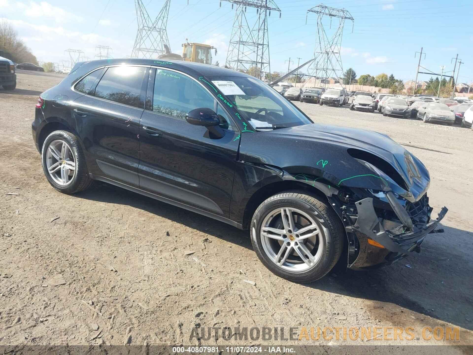 WP1AA2A57JLB24403 PORSCHE MACAN 2018