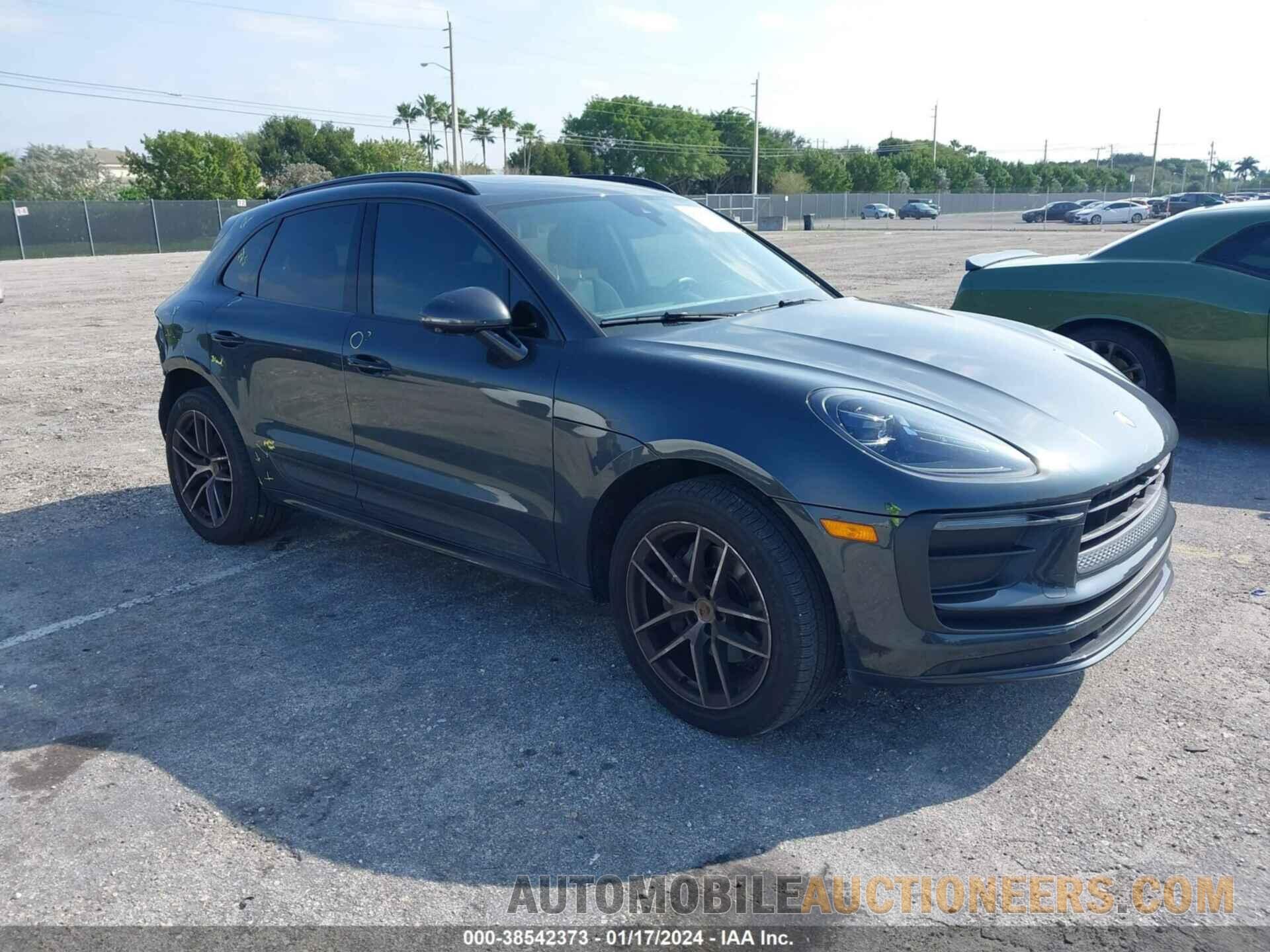 WP1AA2A57NLB10393 PORSCHE MACAN 2022