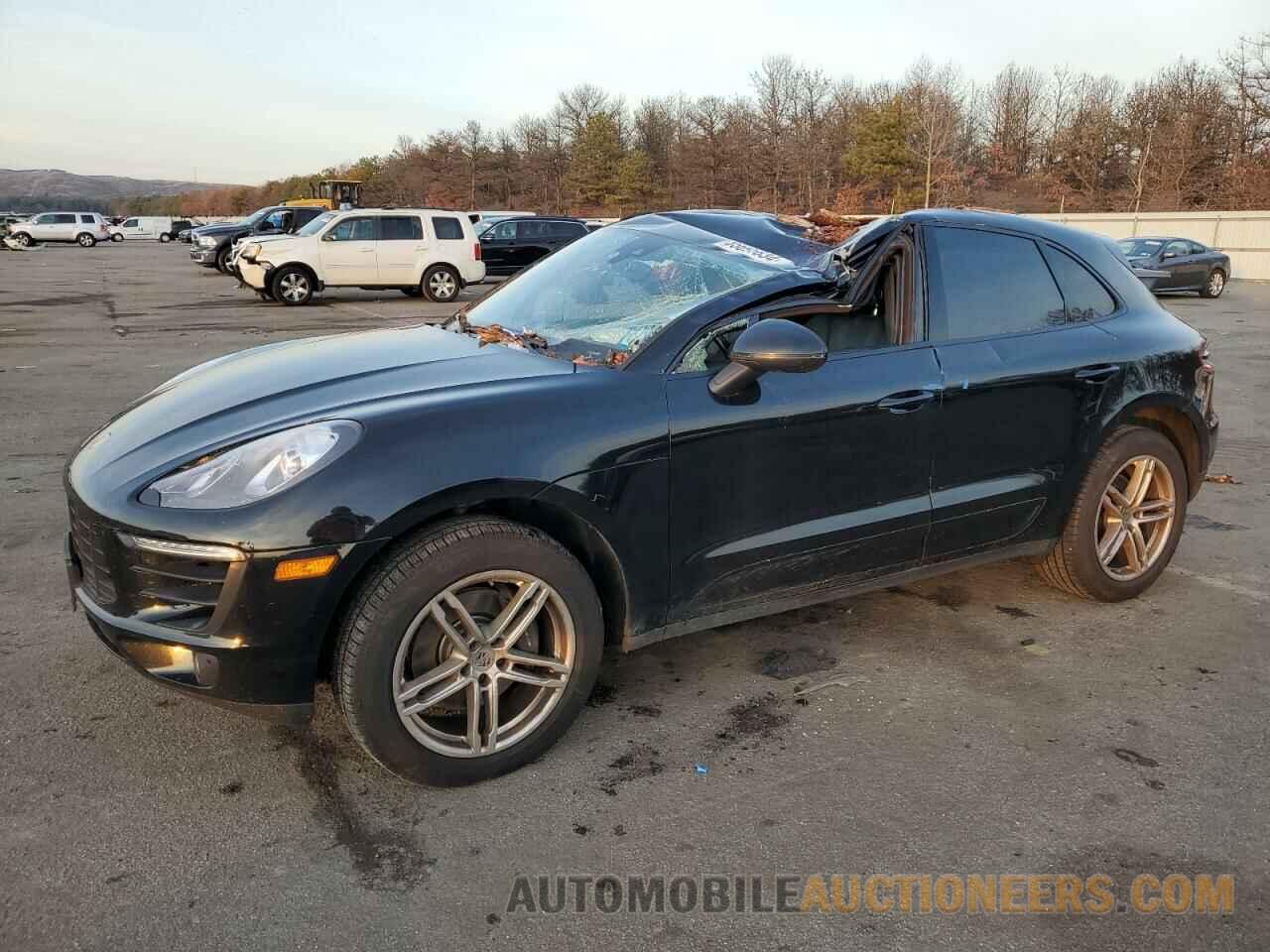 WP1AA2A58JLB05777 PORSCHE MACAN 2018