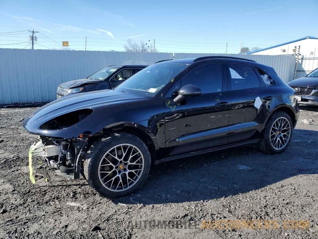 WP1AA2A58JLB12504 PORSCHE MACAN 2018