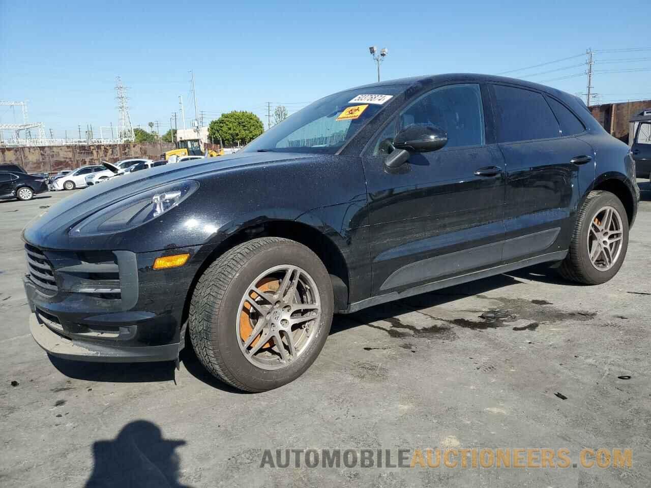 WP1AA2A58KLB01844 PORSCHE MACAN 2019