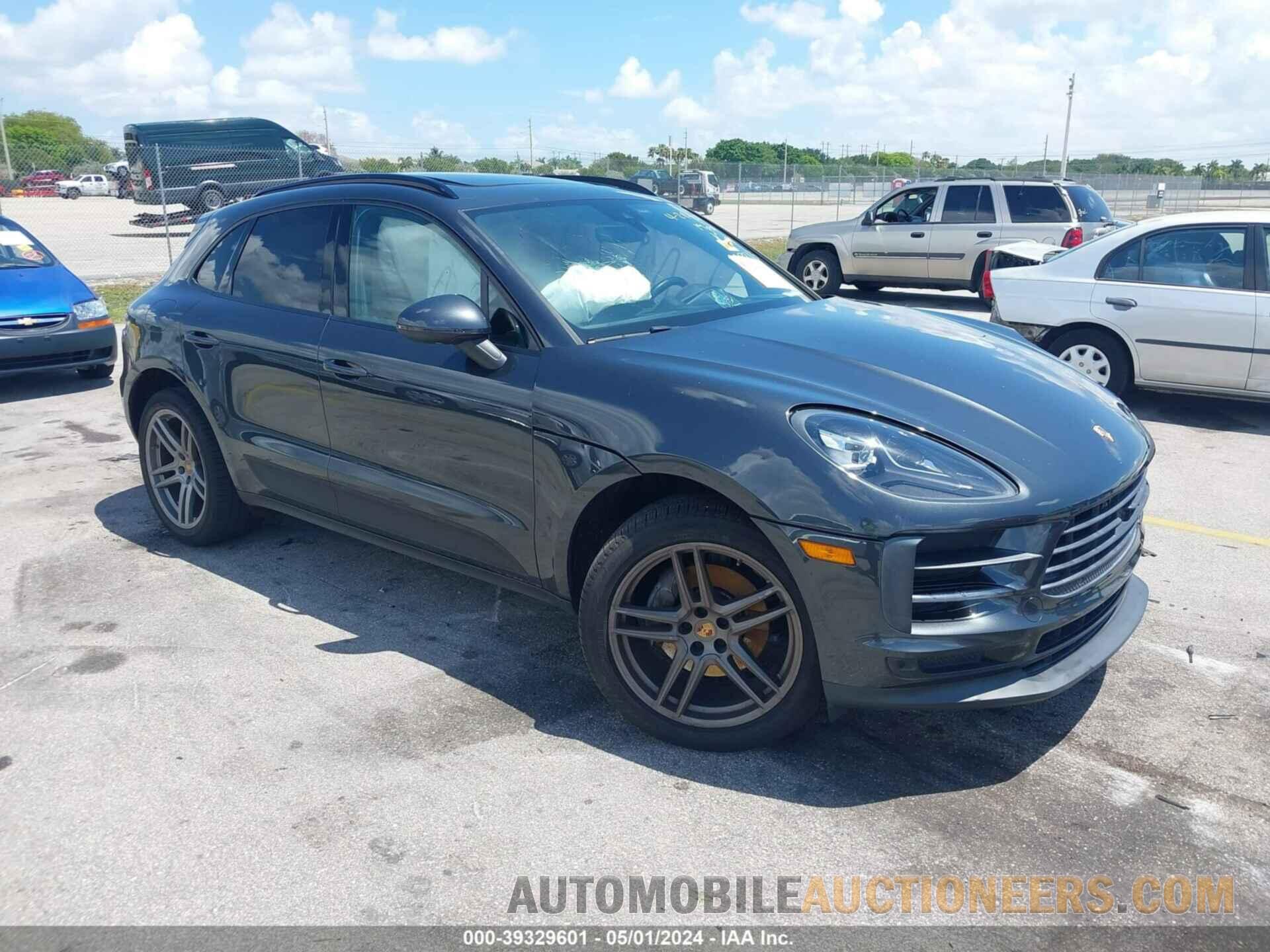 WP1AA2A58KLB08213 PORSCHE MACAN 2019