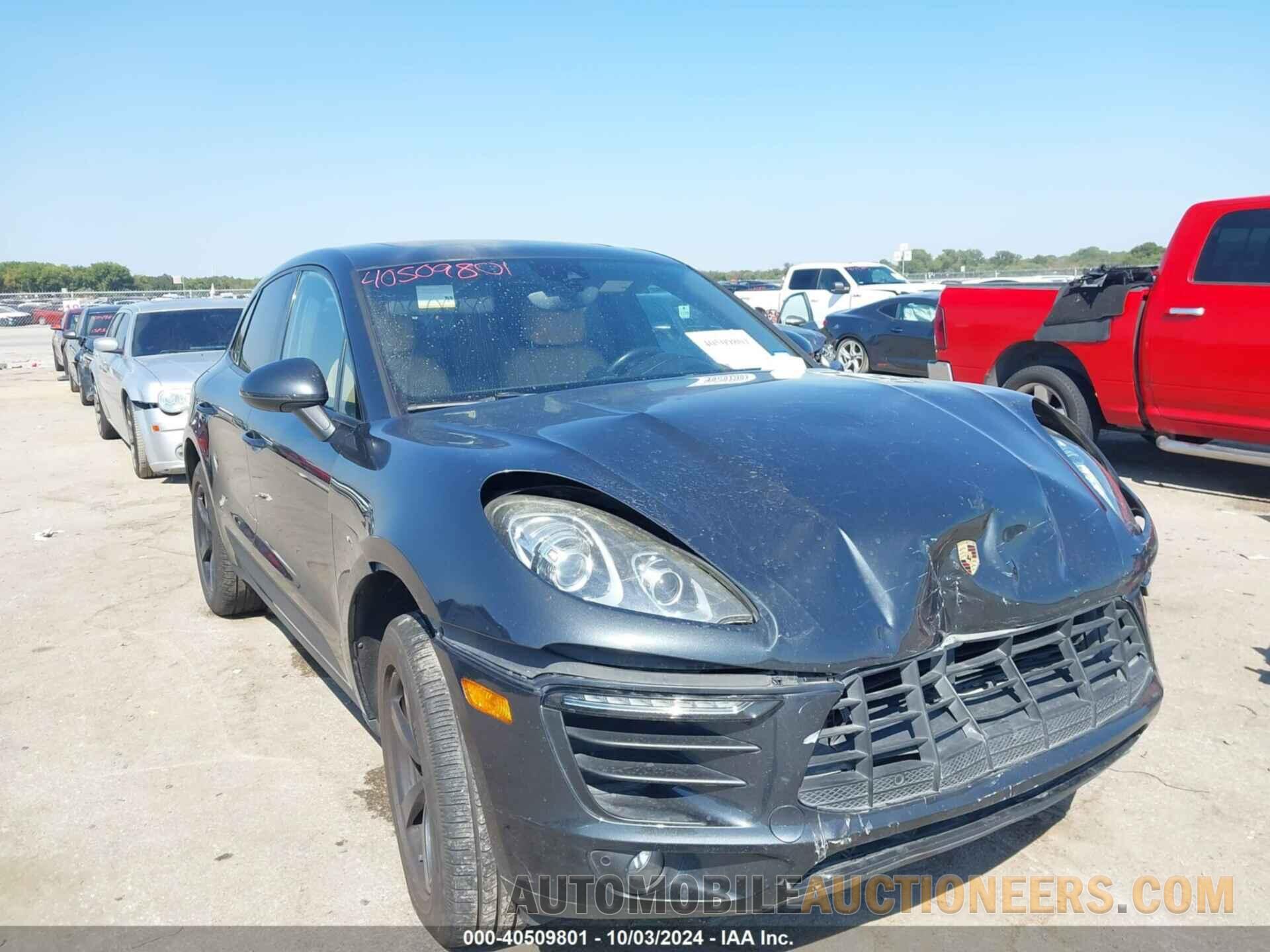 WP1AA2A59HLB07631 PORSCHE MACAN 2017