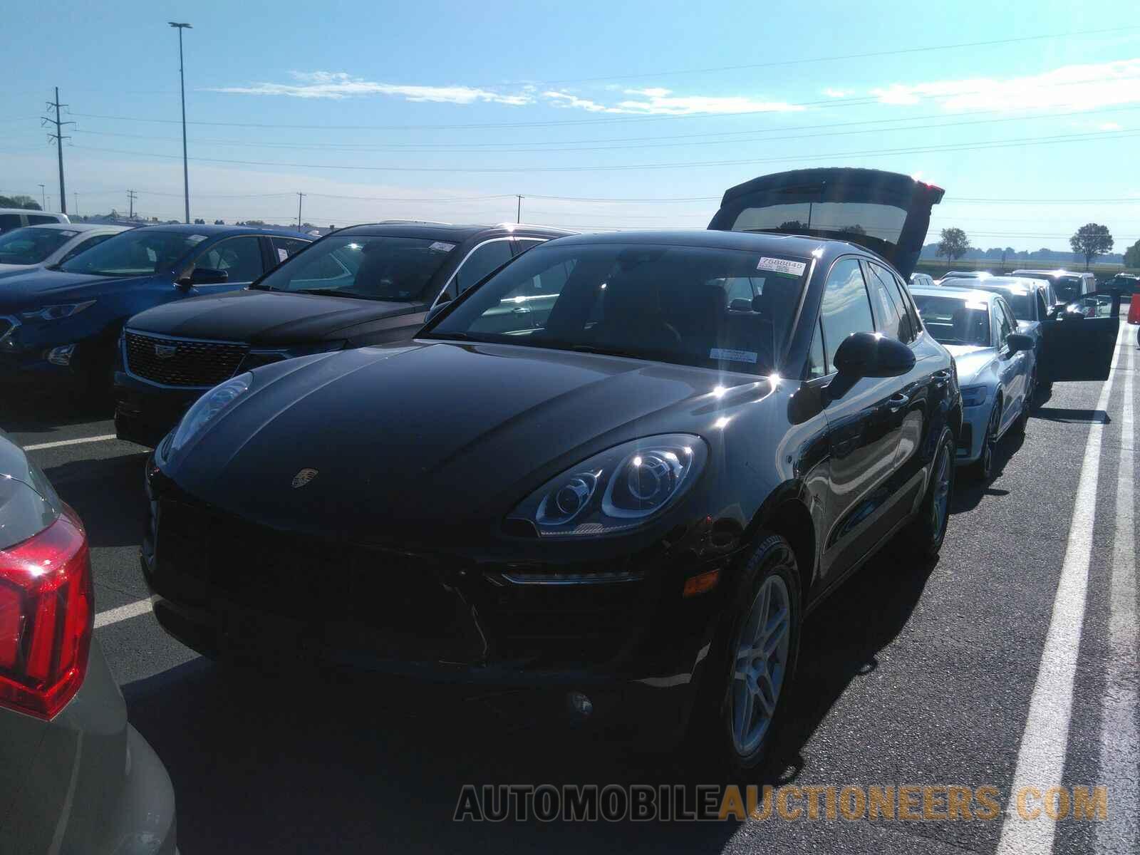 WP1AA2A59JLB01642 Porsche Macan 2018