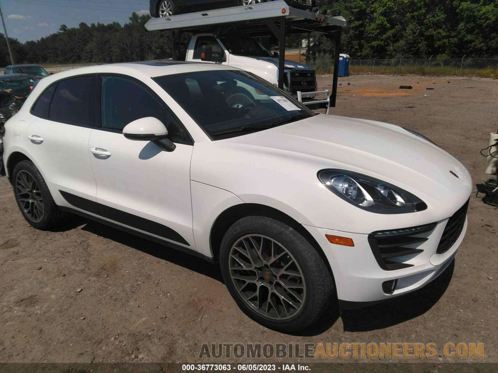 WP1AA2A59JLB25374 PORSCHE MACAN 2018