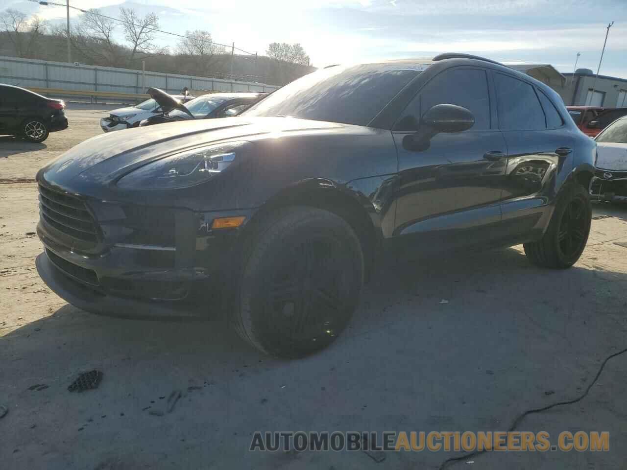 WP1AA2A59KLB04932 PORSCHE MACAN 2019