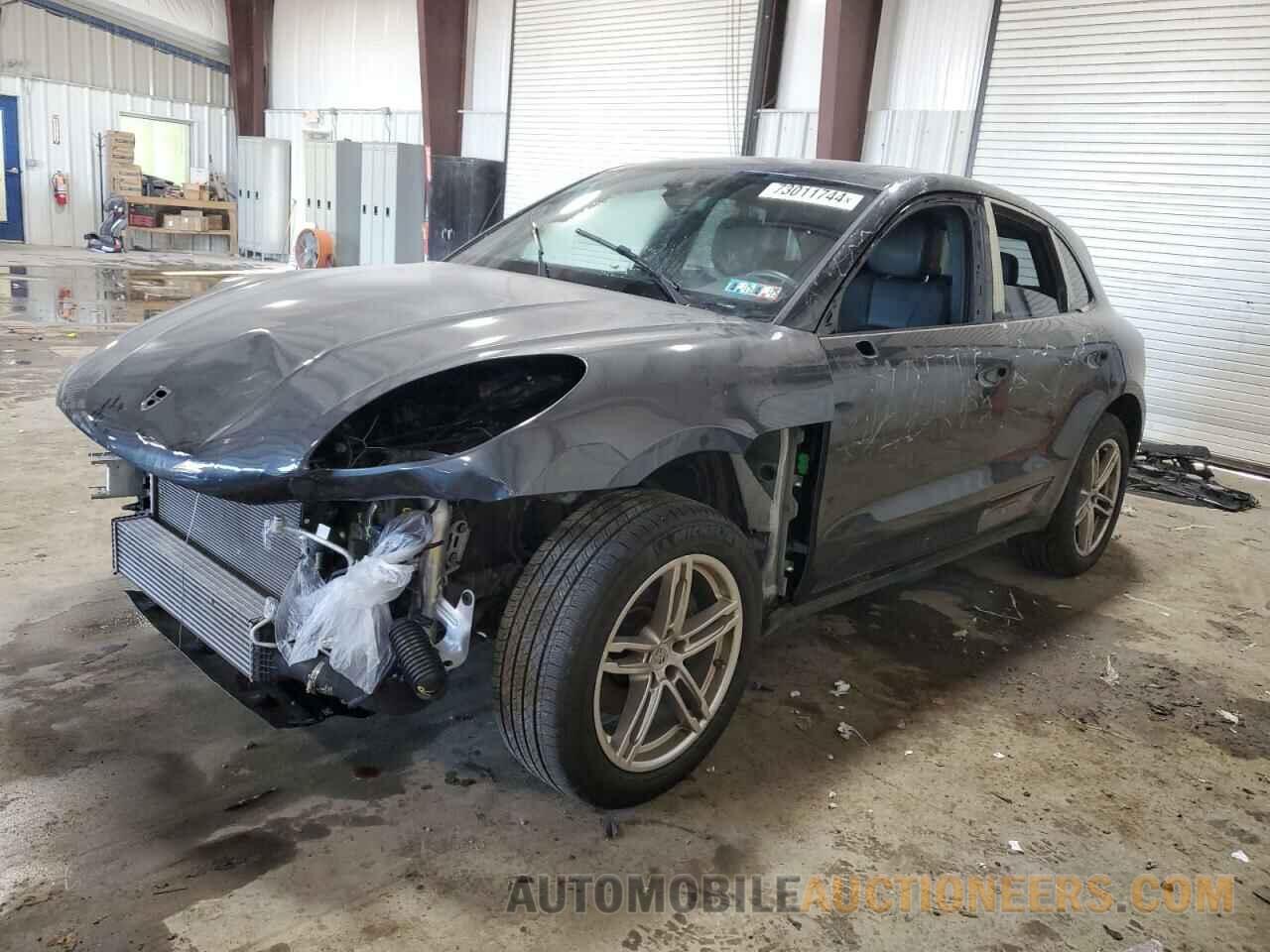 WP1AA2A59LLB00557 PORSCHE MACAN 2020