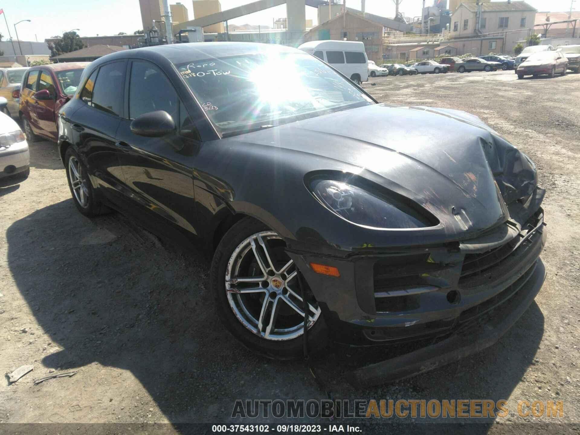 WP1AA2A59LLB02843 PORSCHE MACAN 2020