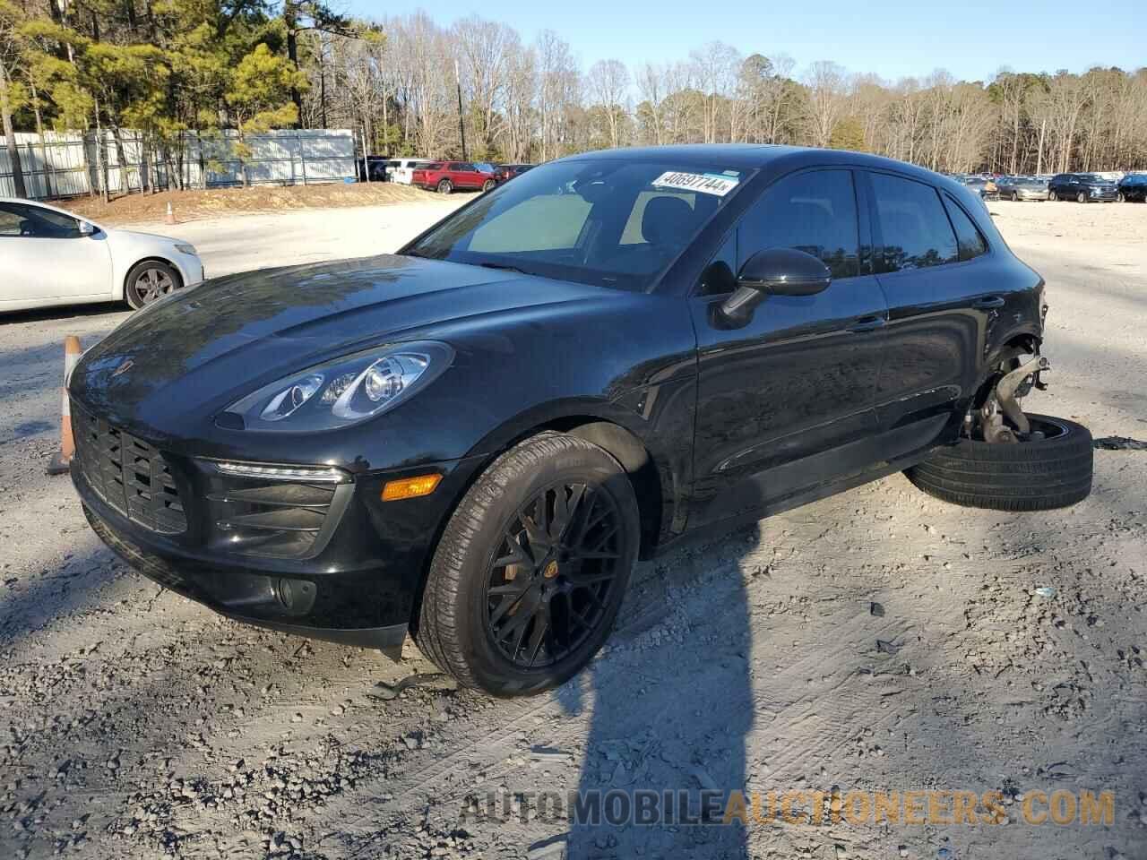 WP1AA2A5XHLB07640 PORSCHE MACAN 2017