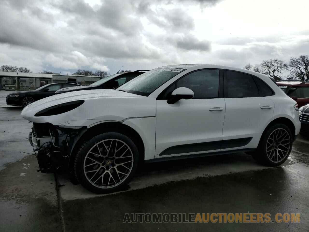 WP1AA2A5XLLB14113 PORSCHE MACAN 2020