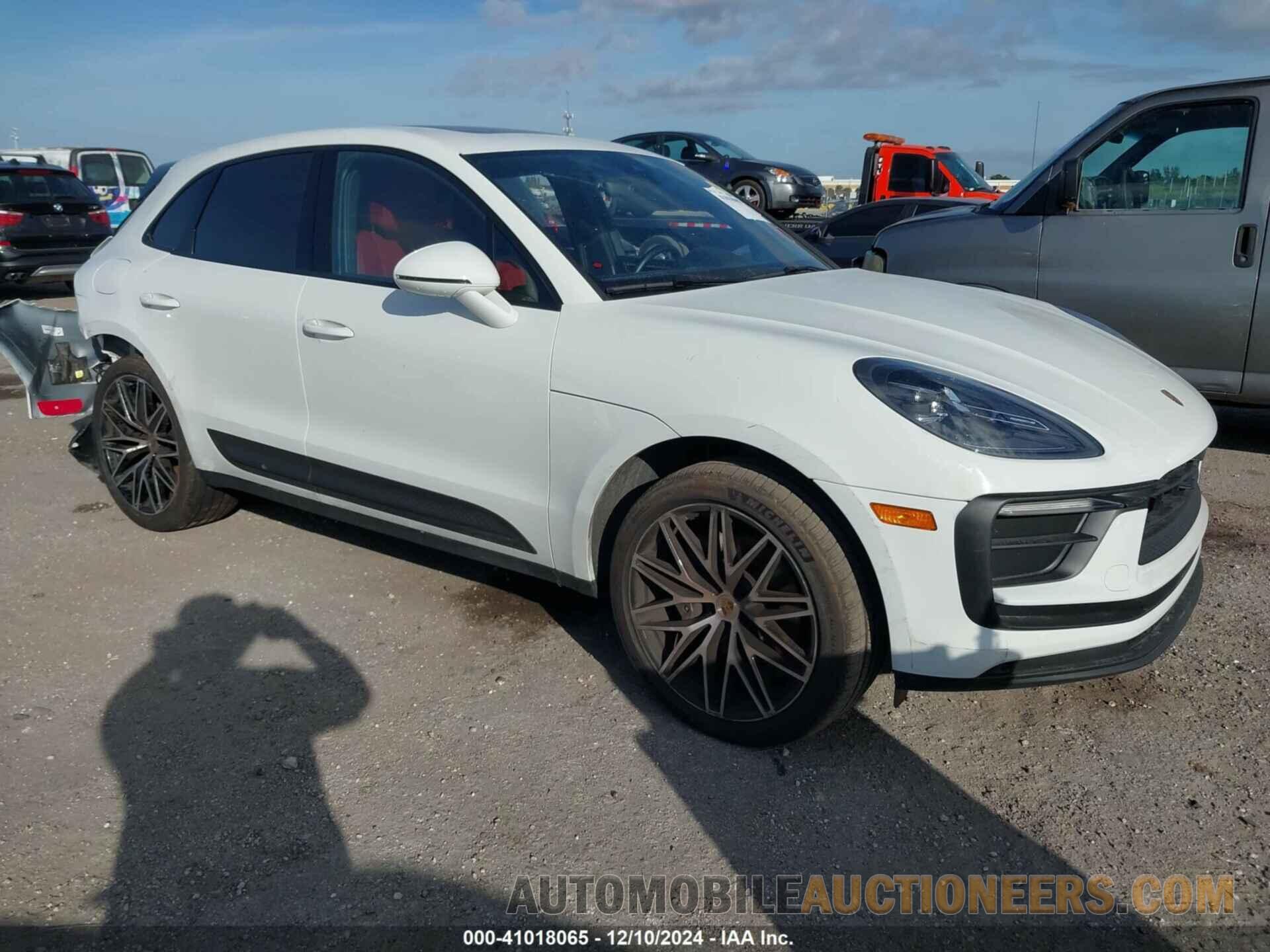 WP1AA2A5XRLB02665 PORSCHE MACAN 2024