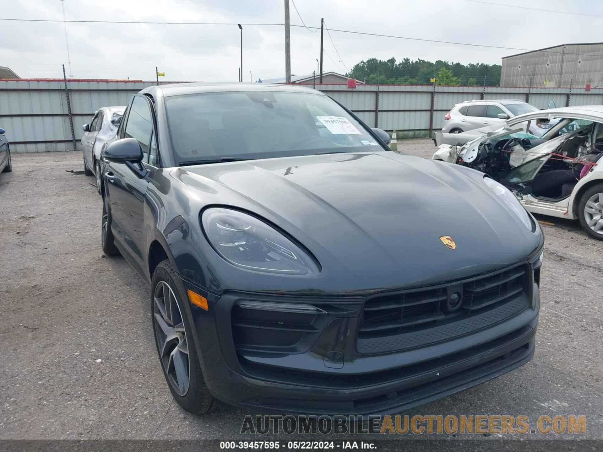 WP1AA2A5XRLB09163 PORSCHE MACAN 2024