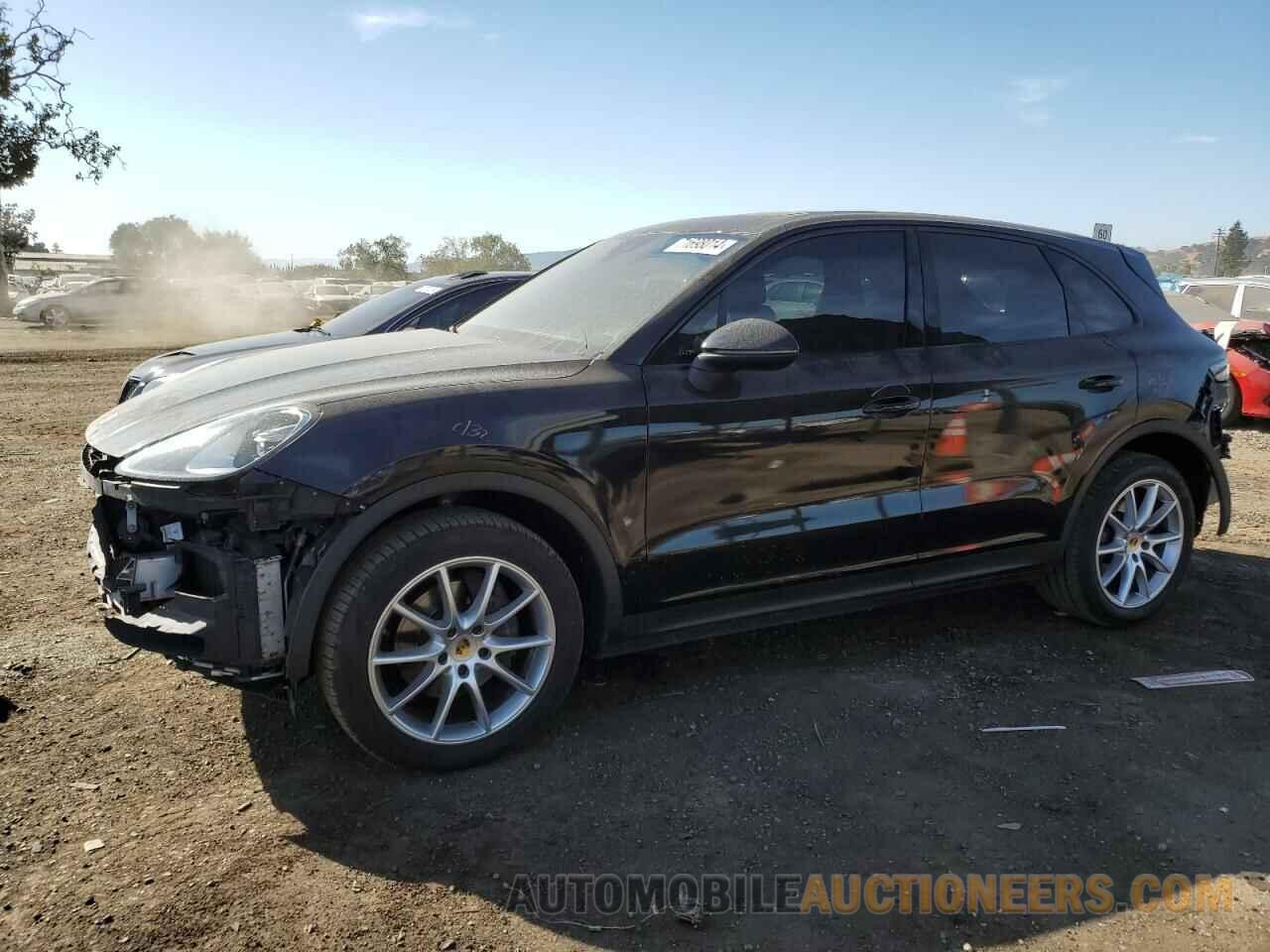 WP1AA2AY2KDA01128 PORSCHE CAYENNE 2019