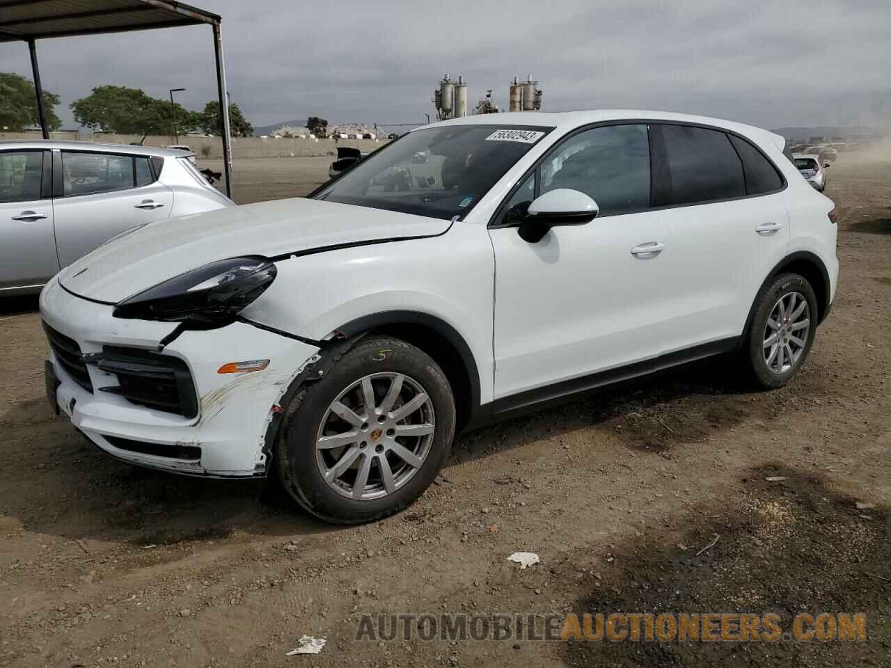 WP1AA2AYXKDA16833 PORSCHE CAYENNE 2019