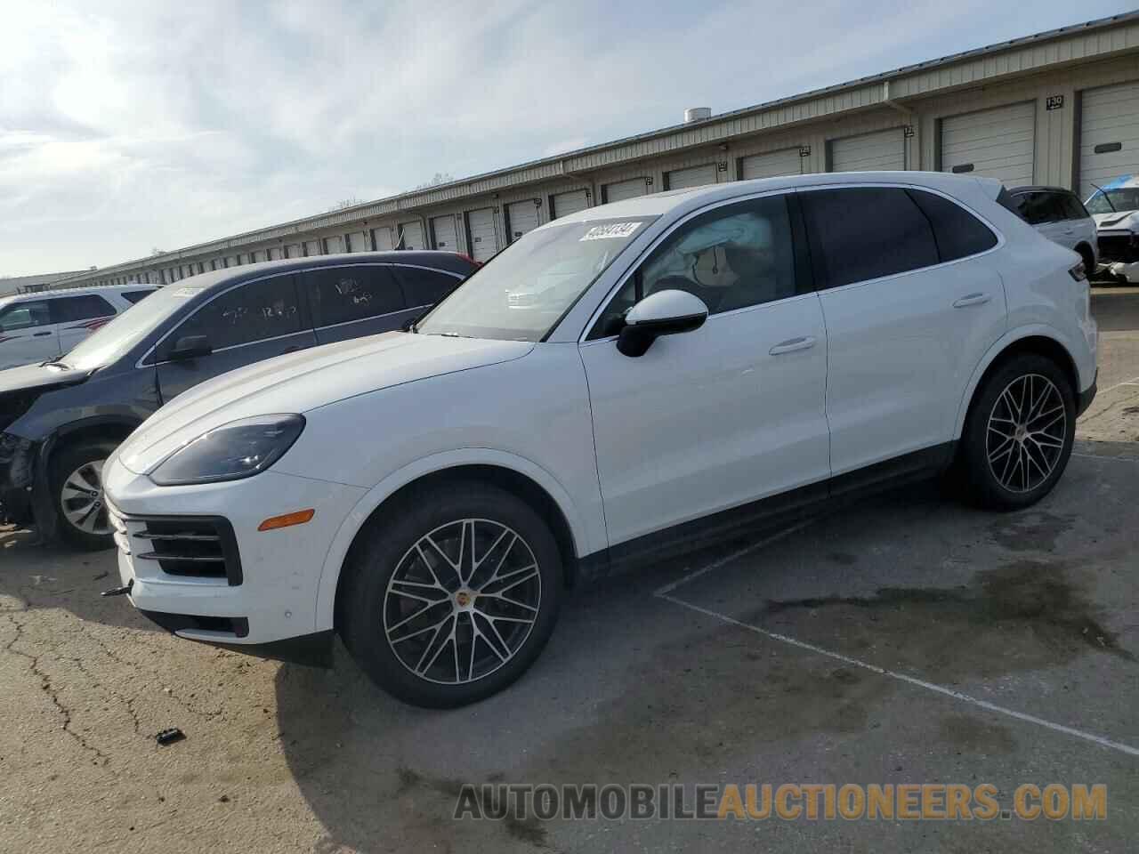 WP1AA2AYXRDA04160 PORSCHE CAYENNE 2024