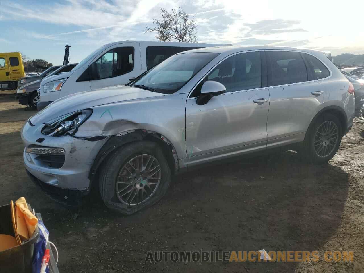 WP1AB2A22CLA43573 PORSCHE CAYENNE 2012