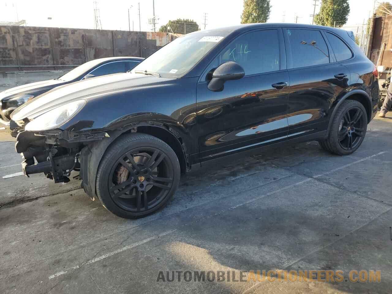 WP1AB2A22DLA85324 PORSCHE CAYENNE 2013