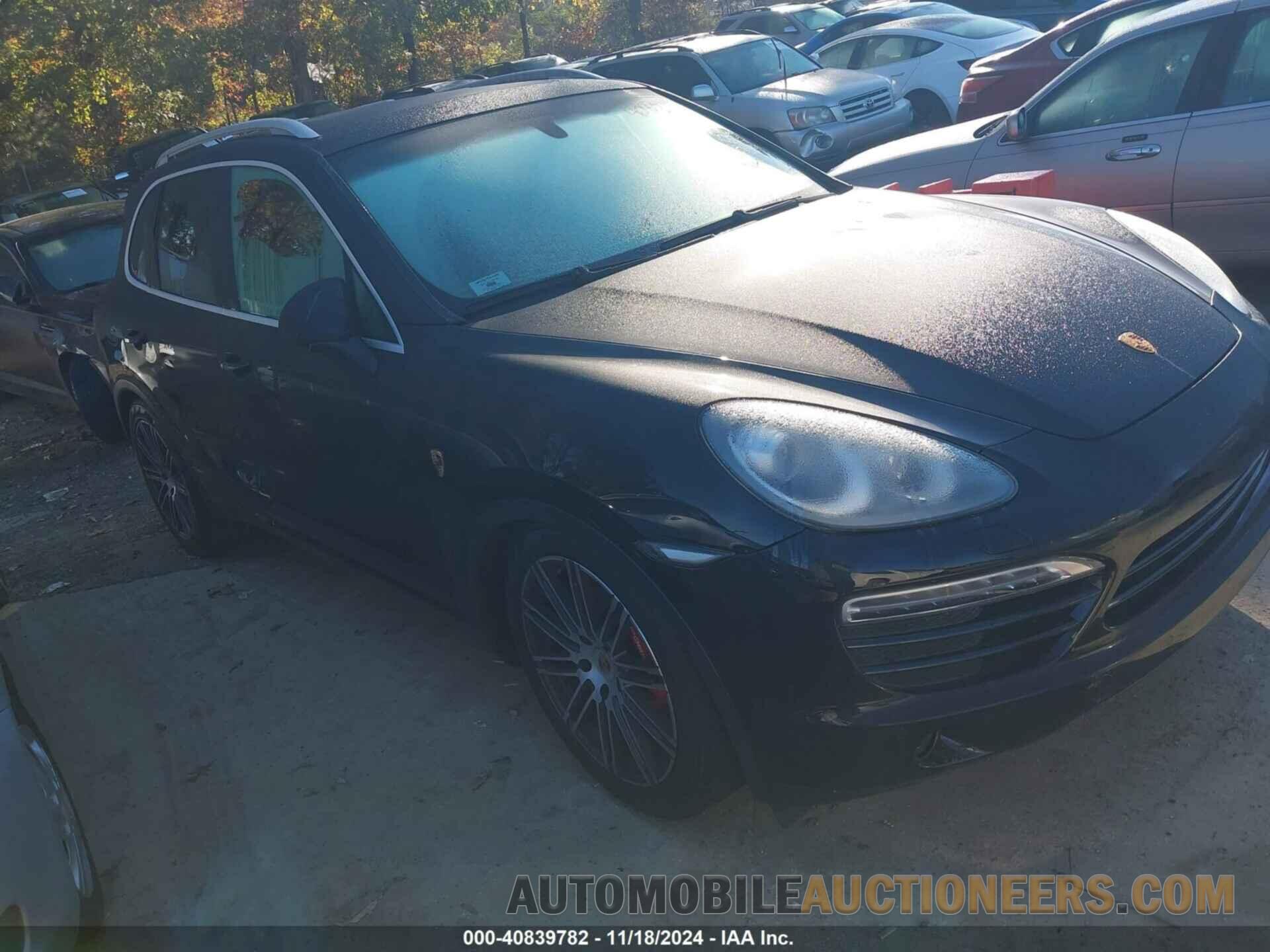 WP1AB2A23BLA53138 PORSCHE CAYENNE 2011