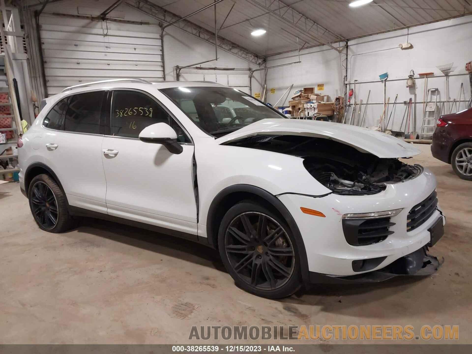 WP1AB2A23GLA92738 PORSCHE CAYENNE 2016