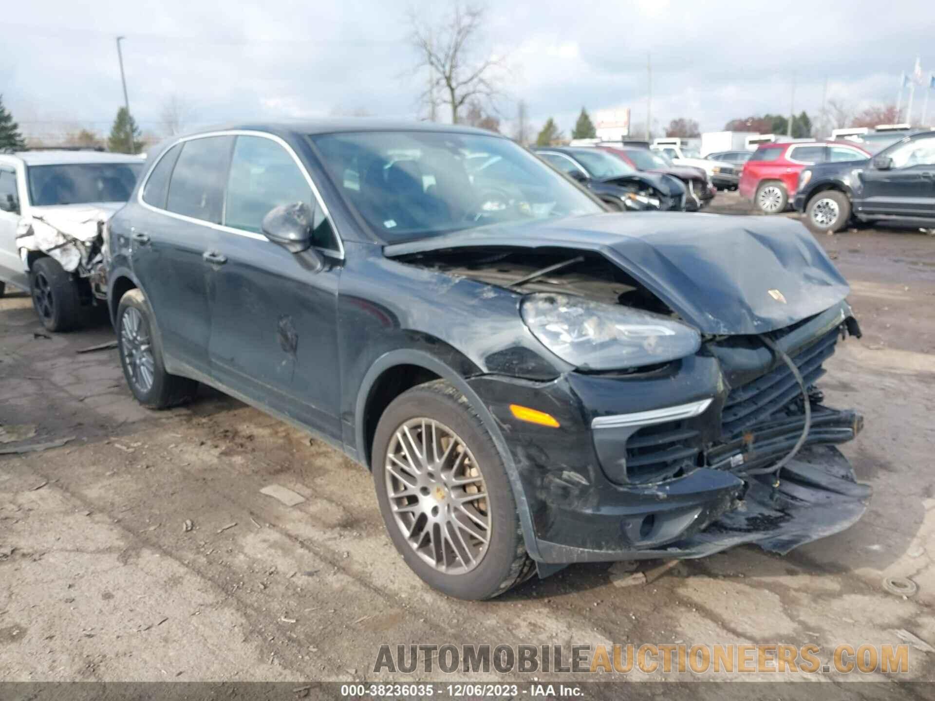 WP1AB2A24GLA96989 PORSCHE CAYENNE 2016