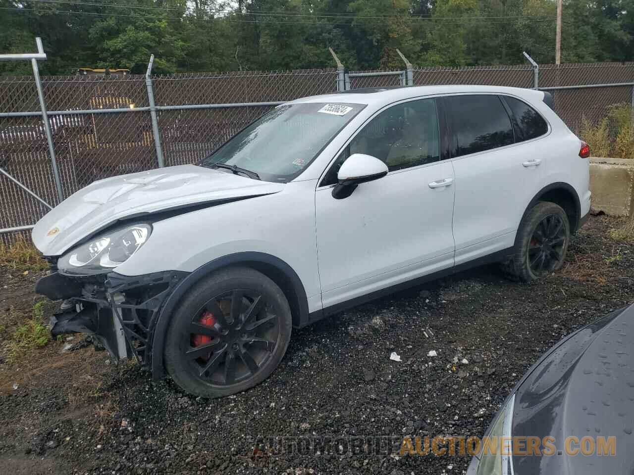 WP1AB2A25FLA56354 PORSCHE CAYENNE 2015