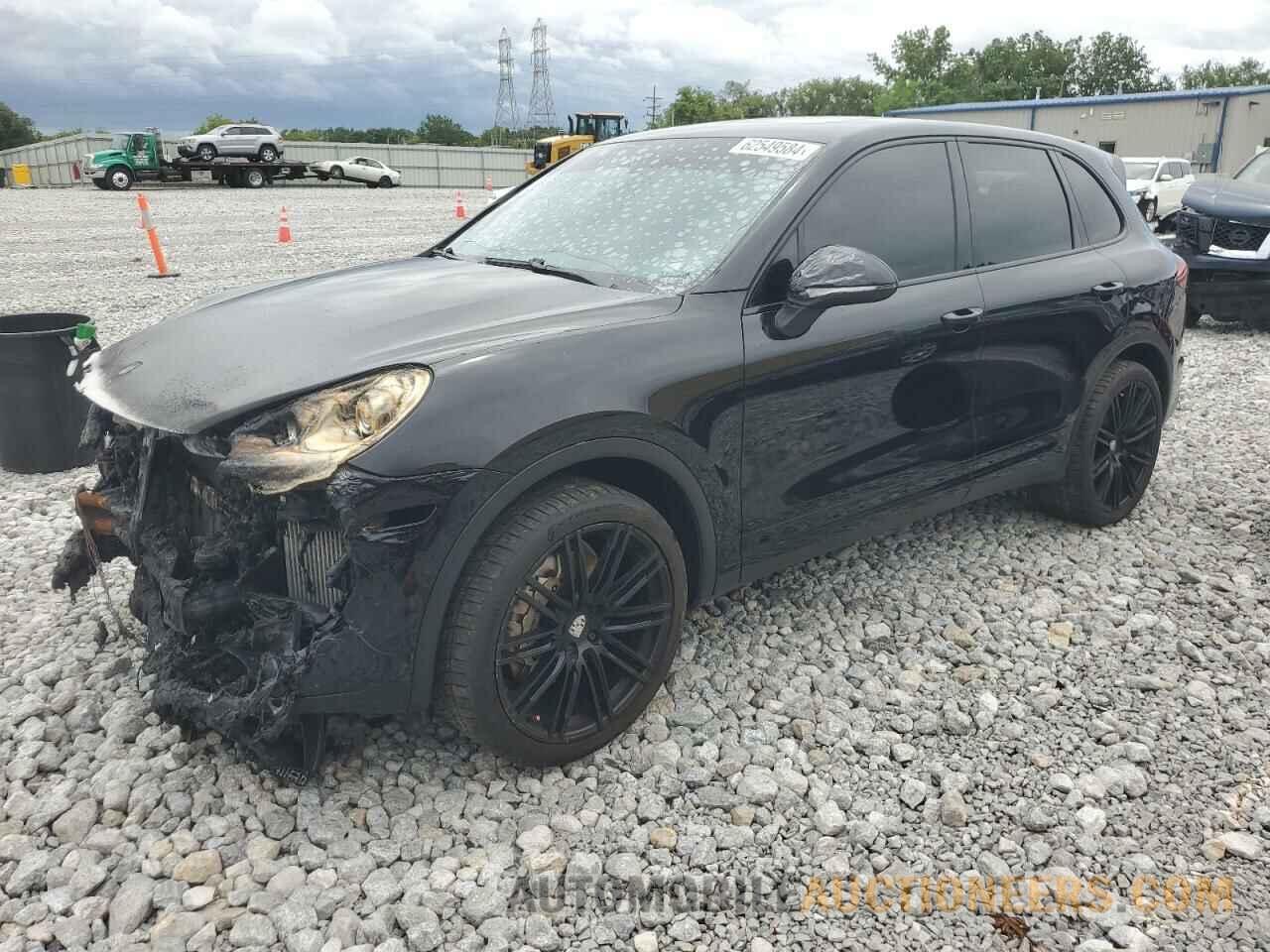 WP1AB2A25GLA95883 PORSCHE CAYENNE 2016