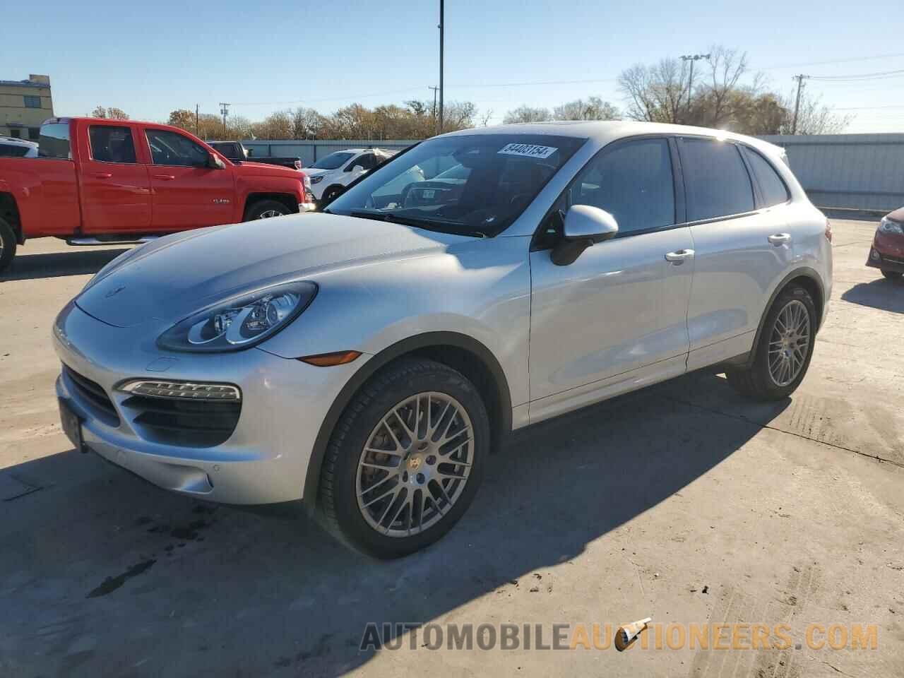 WP1AB2A27BLA52302 PORSCHE CAYENNE 2011