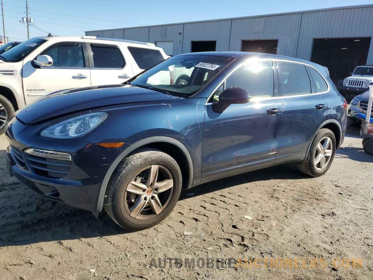 WP1AB2A28DLA84064 PORSCHE CAYENNE 2013