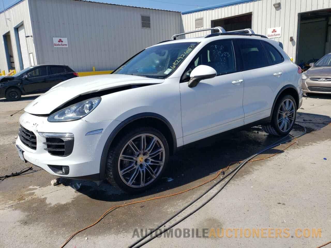 WP1AB2A28FLA61015 PORSCHE CAYENNE 2015