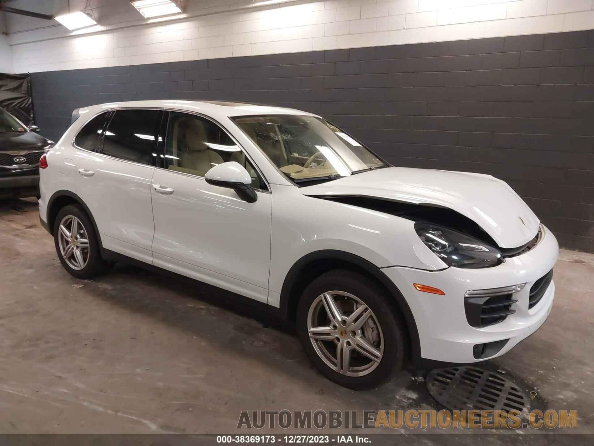 WP1AB2A28GLA92136 PORSCHE CAYENNE 2016