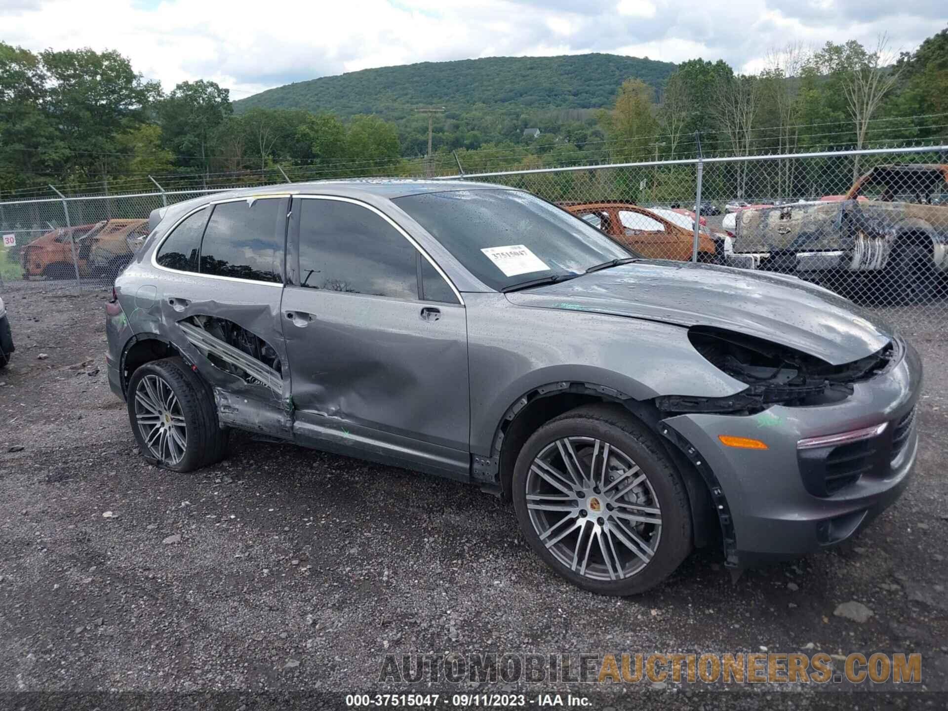 WP1AB2A28HLA50261 PORSCHE CAYENNE 2017