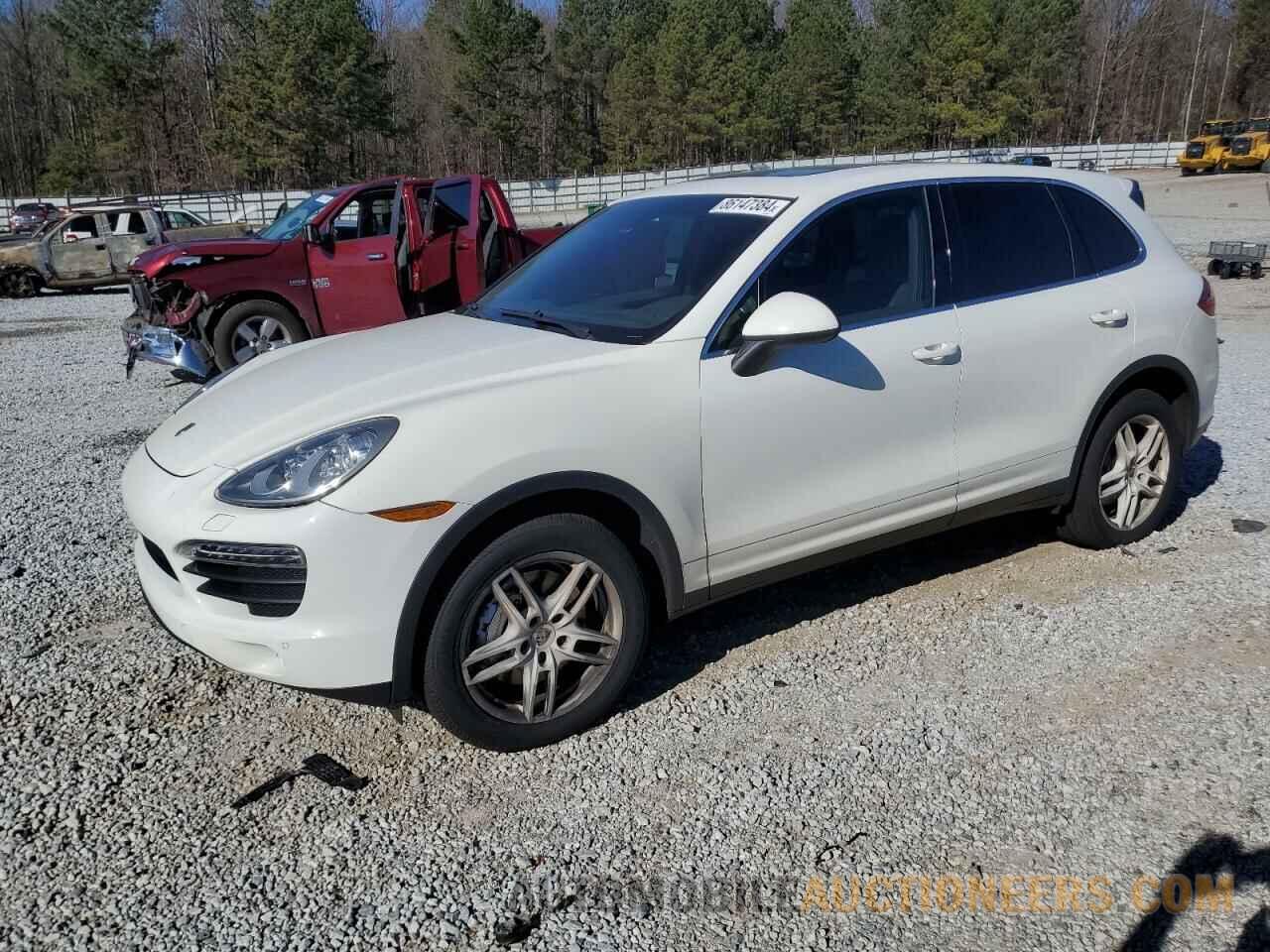 WP1AB2A29BLA53273 PORSCHE CAYENNE 2011