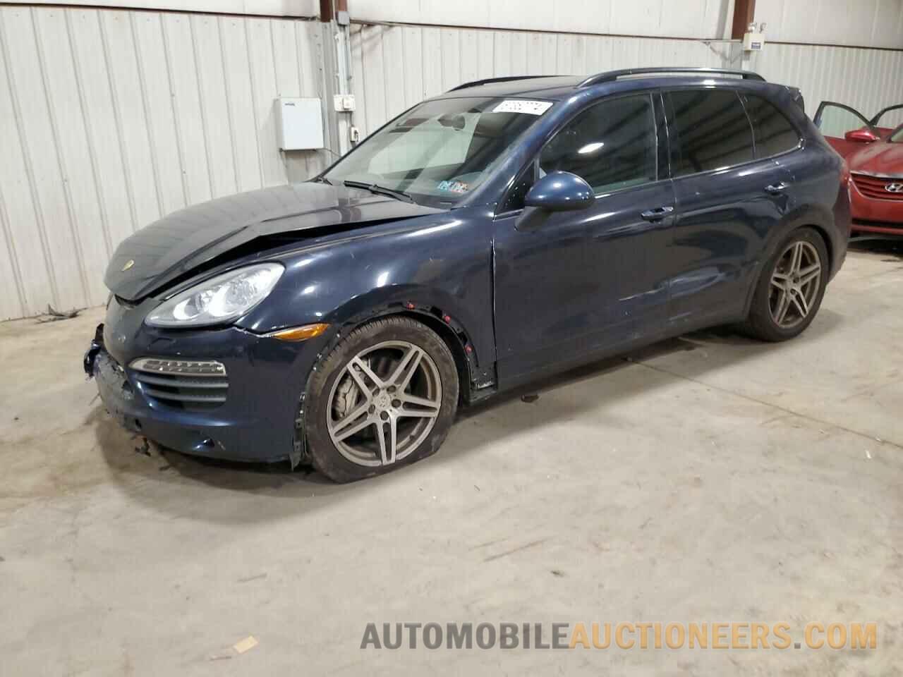 WP1AB2A29BLA55556 PORSCHE CAYENNE 2011