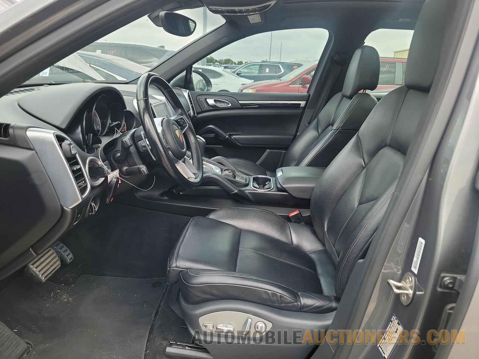 WP1AB2A29HLA50365 Porsche Cayenne S 2017