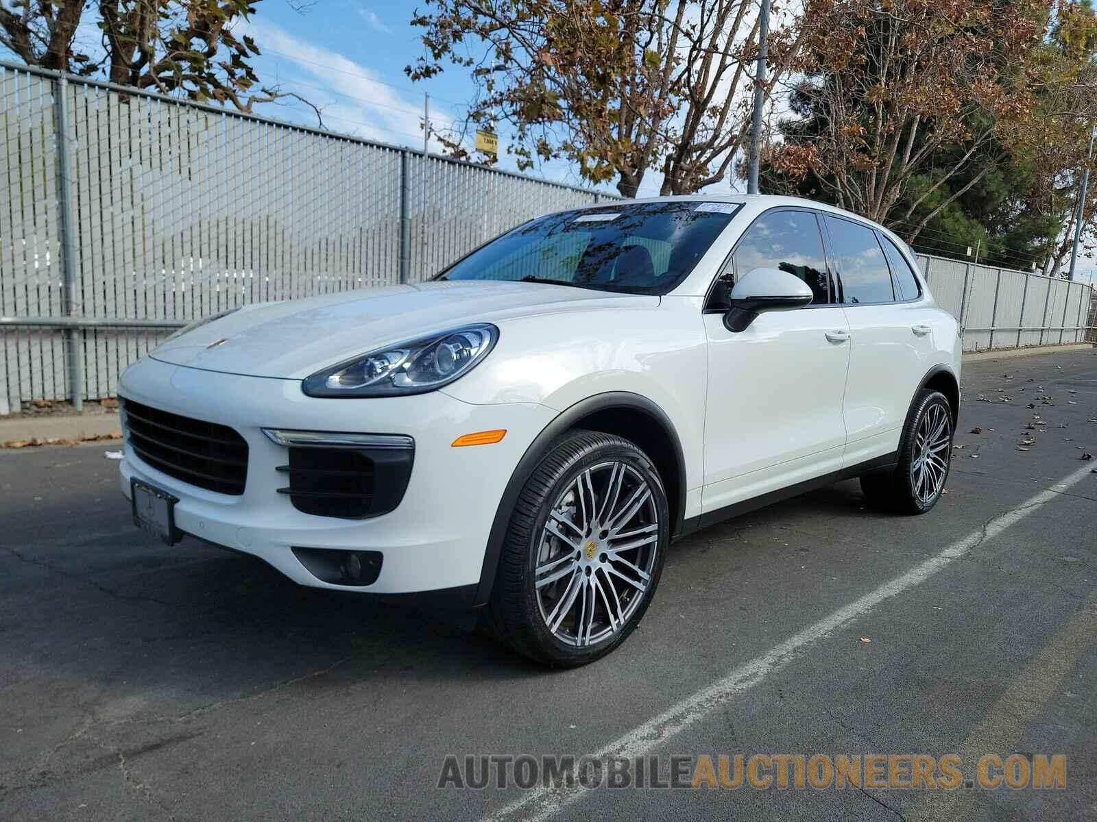 WP1AB2A2XGLA96396 Porsche Cayenne 2016