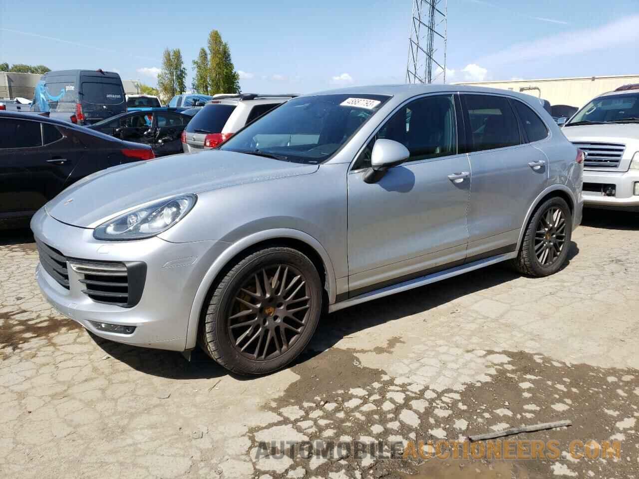 WP1AB2A2XHLA51668 PORSCHE CAYENNE 2017