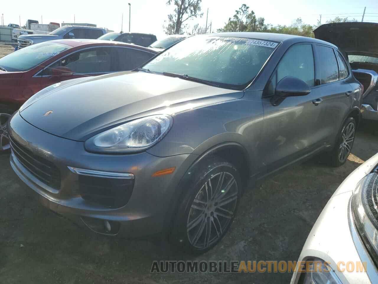 WP1AB2A2XHLA52173 PORSCHE CAYENNE 2017