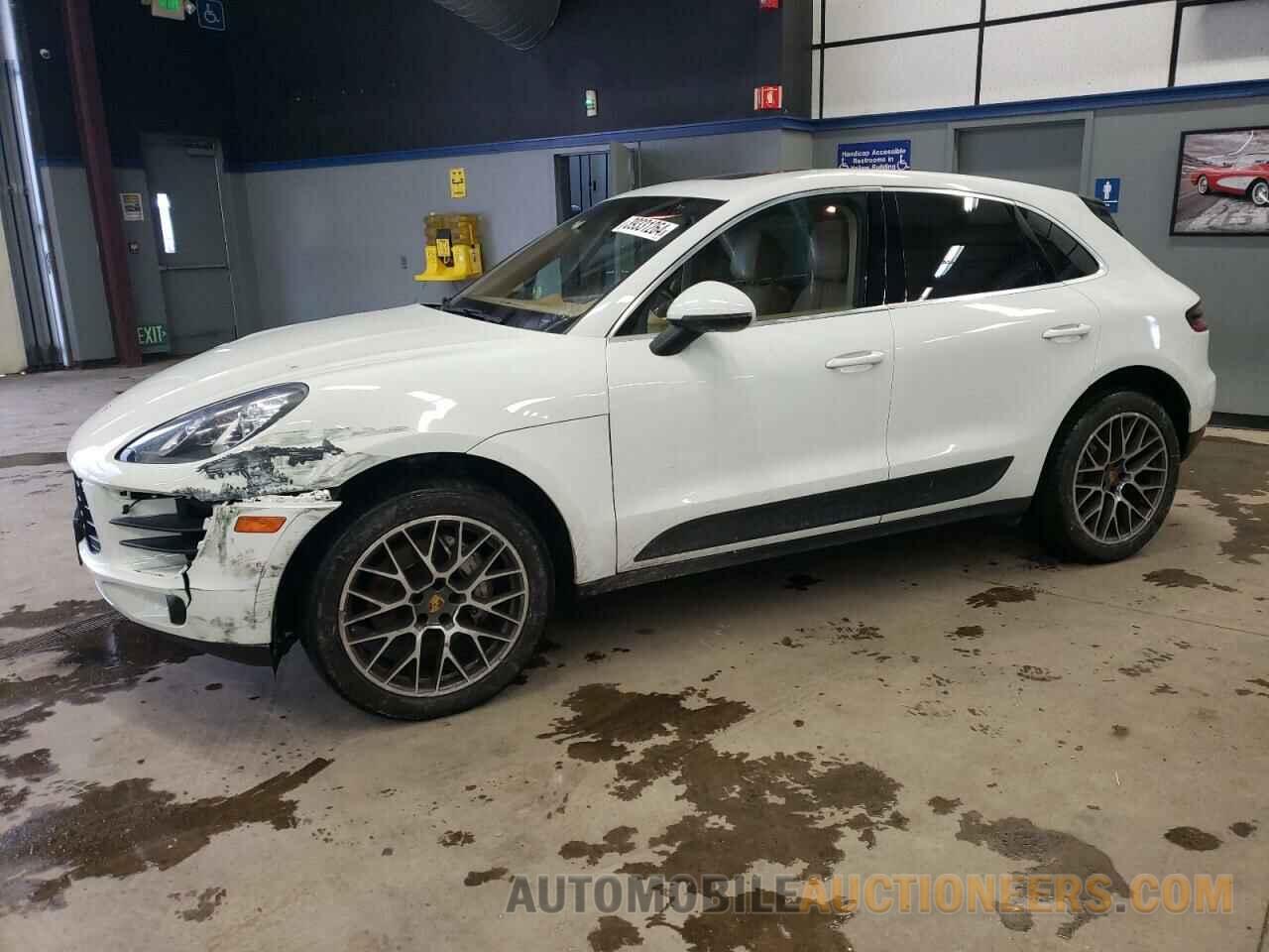 WP1AB2A50GLB45390 PORSCHE MACAN 2016