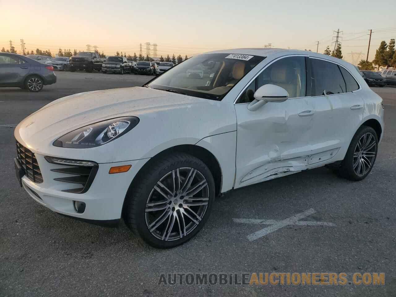 WP1AB2A50GLB45518 PORSCHE MACAN 2016