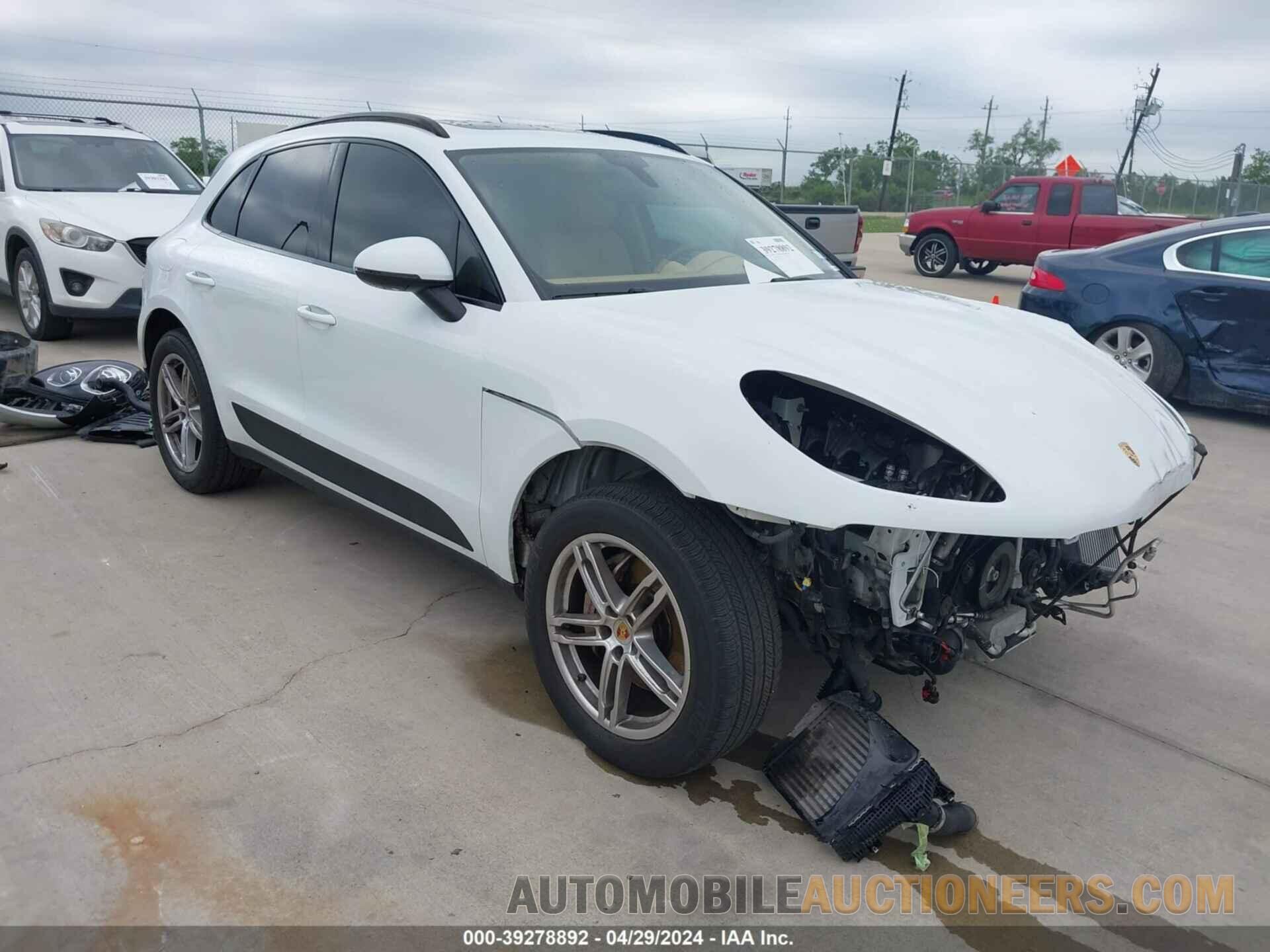 WP1AB2A52GLB41311 PORSCHE MACAN 2016